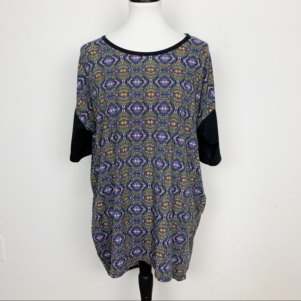 Lularoe Irma Geometric Print Tunic Top Size Small